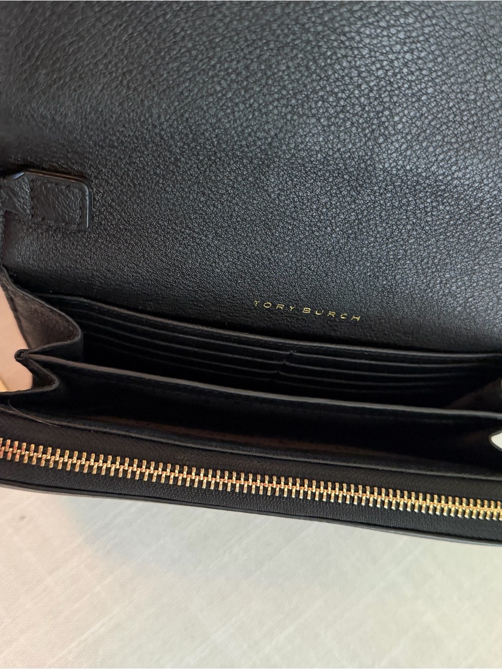 Tory Burch Black Pebbled Leather Crossbody Bombe Flat Wallet Bag - Picture 2 of 4